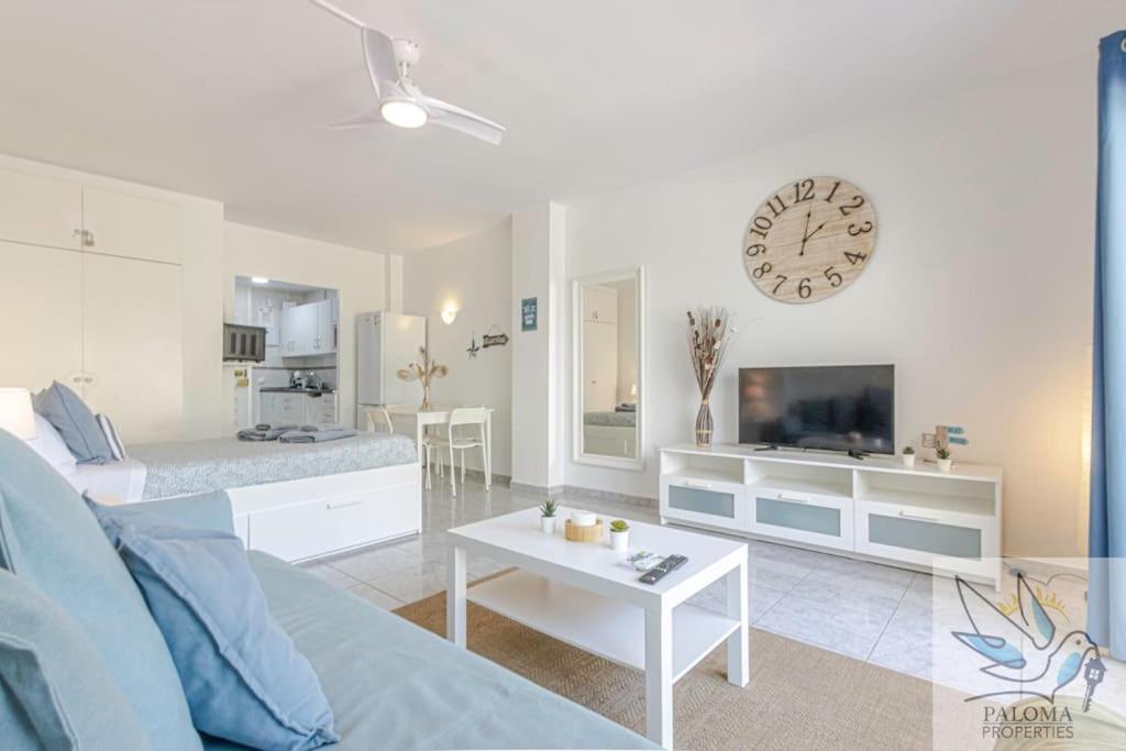 Wonderful Suite In Benal Beach Беналмадена Екстериор снимка