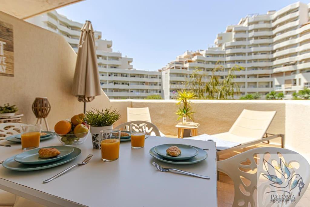 Wonderful Suite In Benal Beach Беналмадена Екстериор снимка
