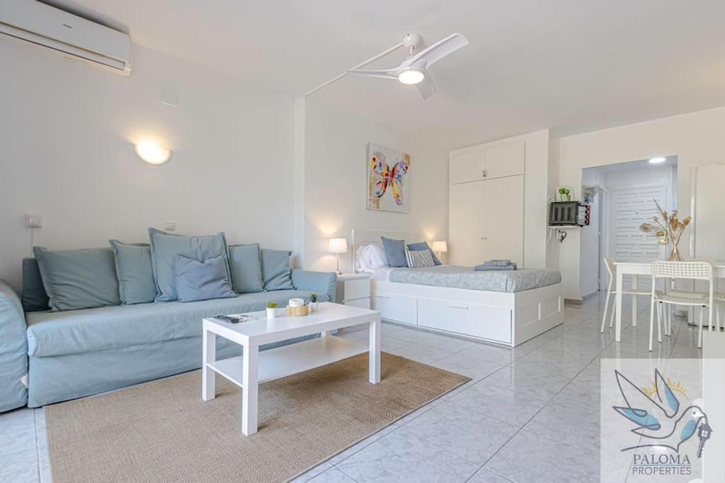 Wonderful Suite In Benal Beach Беналмадена Екстериор снимка