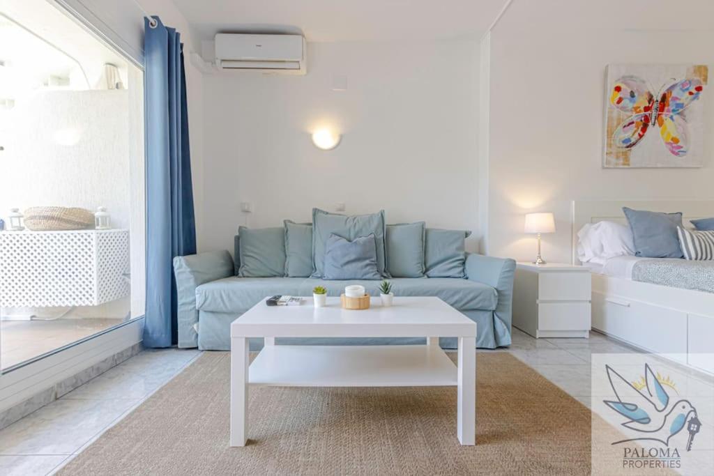 Wonderful Suite In Benal Beach Беналмадена Екстериор снимка