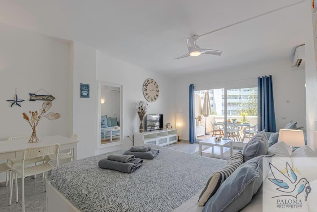 Wonderful Suite In Benal Beach Беналмадена Екстериор снимка