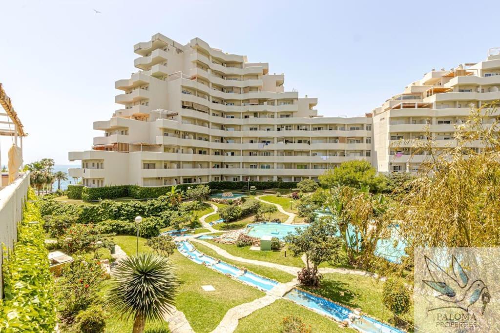 Wonderful Suite In Benal Beach Беналмадена Екстериор снимка